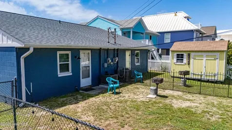 207 E Terminal Boulevard Atlantic Beach NC 28512