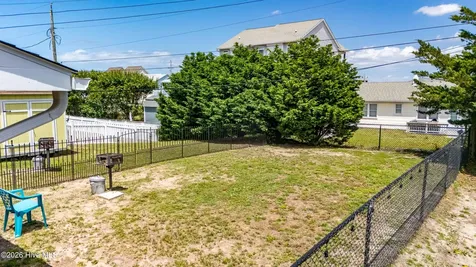 207 E Terminal Boulevard Atlantic Beach NC 28512