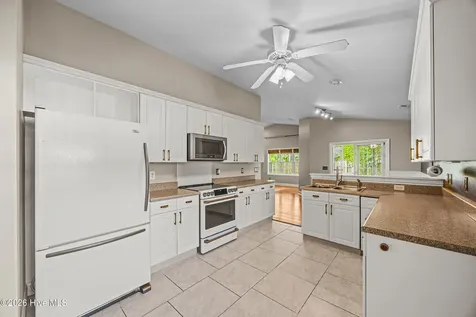 4932 Coronado Drive Wilmington NC 28409