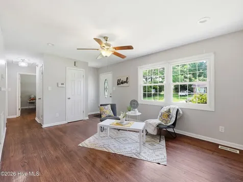 39 Cornell Drive Jacksonville NC 28546