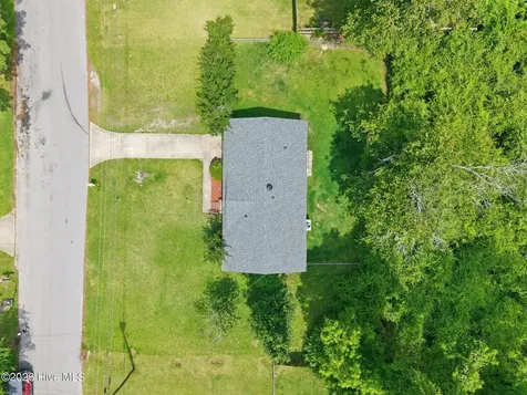 39 Cornell Drive Jacksonville NC 28546