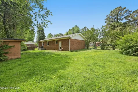 39 Cornell Drive Jacksonville NC 28546