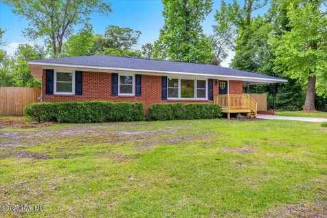 203 Sunnyvale Drive Wilmington NC 28412