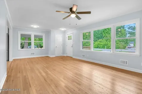 203 Sunnyvale Drive Wilmington NC 28412