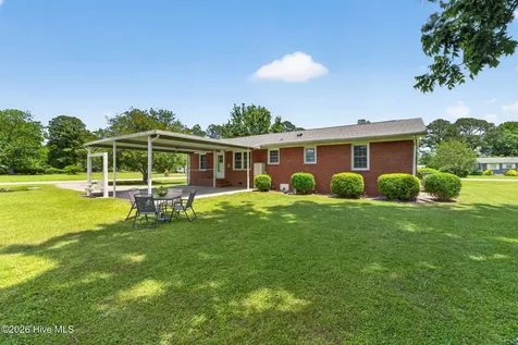 326 Wheat Street Kinston NC 28504
