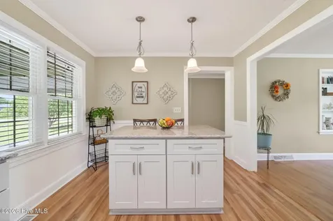 326 Wheat Street Kinston NC 28504