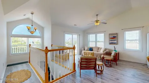58 N Ridge Surf City NC 28445