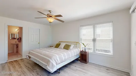 58 N Ridge Surf City NC 28445