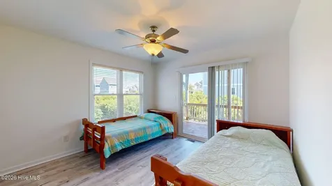 58 N Ridge Surf City NC 28445