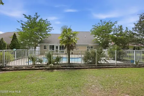 320 Neuchatel Road New Bern NC 28562