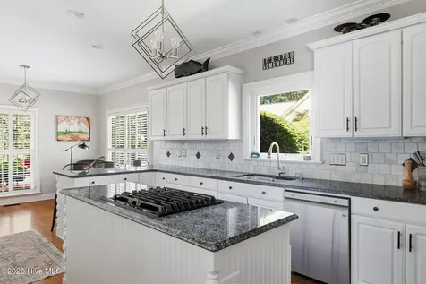 216 Plantation Drive Southern Pines NC 28387