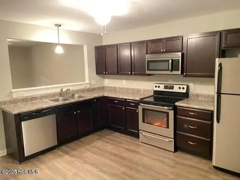 2915 Macgregor Downs Road Greenville NC 27834