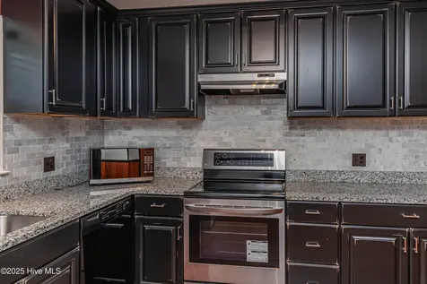 1801 E Azalea Drive Goldsboro NC 27530