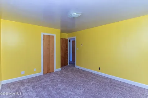 1801 E Azalea Drive Goldsboro NC 27530