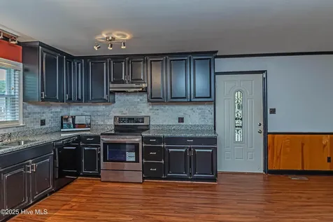 1801 E Azalea Drive Goldsboro NC 27530