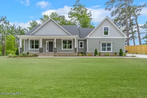 199 Dogwood Trail Elizabeth City NC 27909