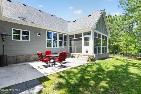 199 Dogwood Trail Elizabeth City NC 27909