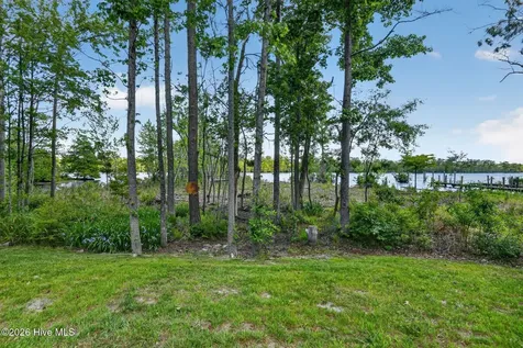 199 Dogwood Trail Elizabeth City NC 27909