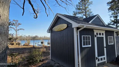 199 Dogwood Trail Elizabeth City NC 27909