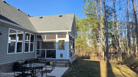 199 Dogwood Trail Elizabeth City NC 27909