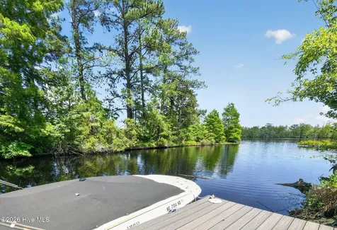 199 Dogwood Trail Elizabeth City NC 27909