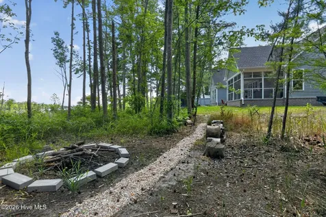 199 Dogwood Trail Elizabeth City NC 27909