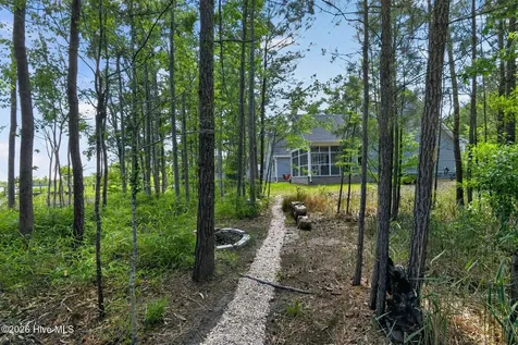 199 Dogwood Trail Elizabeth City NC 27909