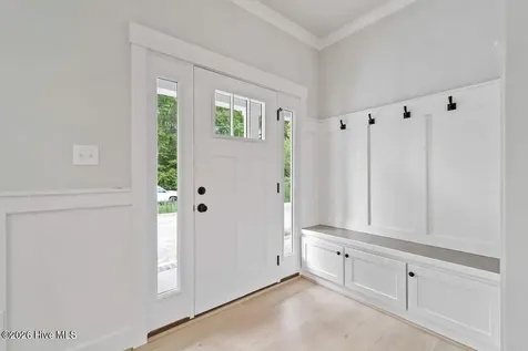 199 Dogwood Trail Elizabeth City NC 27909