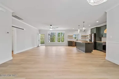 199 Dogwood Trail Elizabeth City NC 27909