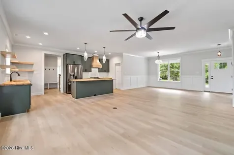 199 Dogwood Trail Elizabeth City NC 27909