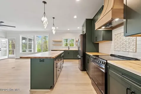 199 Dogwood Trail Elizabeth City NC 27909