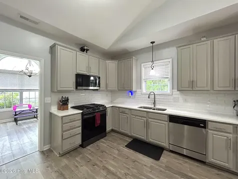 304 Weatherford Drive Jacksonville NC 28540