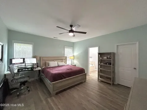 304 Weatherford Drive Jacksonville NC 28540