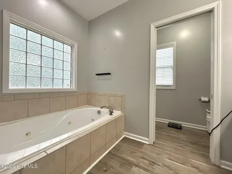 304 Weatherford Drive Jacksonville NC 28540