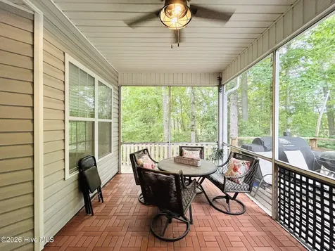 304 Weatherford Drive Jacksonville NC 28540