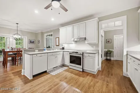 279 Beech Cove Drive Grimesland NC 27837