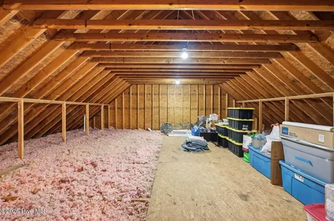 279 Beech Cove Drive Grimesland NC 27837
