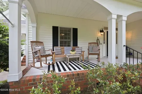 279 Beech Cove Drive Grimesland NC 27837