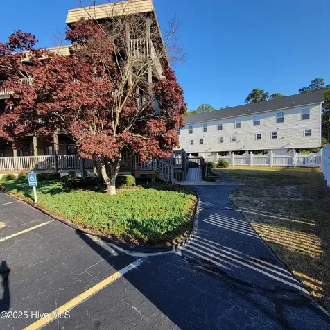 313 Lake Place Condo Drive Elizabethtown NC 28337