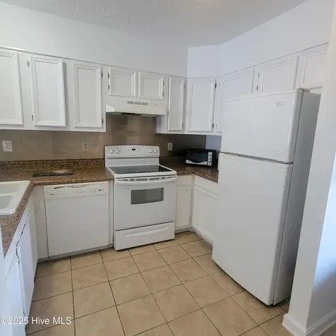 313 Lake Place Condo Drive Elizabethtown NC 28337