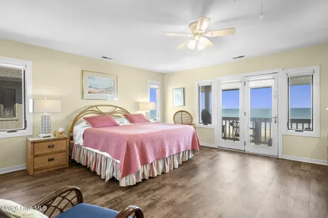 5211 Ocean Drive Emerald Isle NC 28594