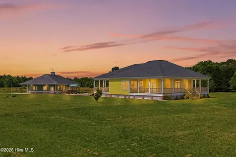 1204 Tulls Creek Road Moyock NC 27958
