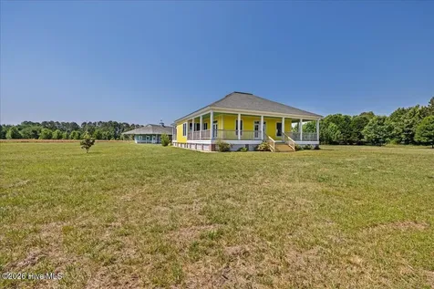 1204 Tulls Creek Road Moyock NC 27958