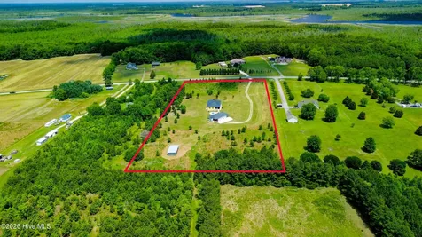 1204 Tulls Creek Road Moyock NC 27958