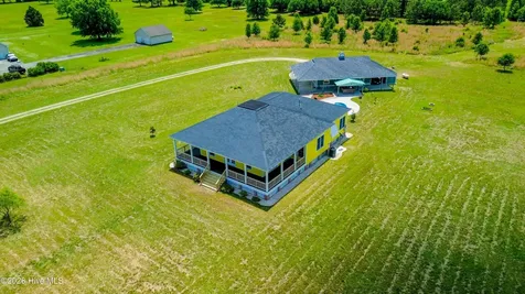 1204 Tulls Creek Road Moyock NC 27958