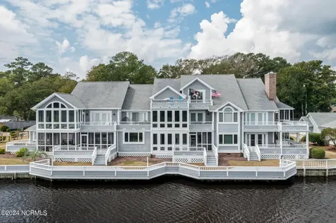 1714 Deerfield Drive SW Ocean Isle Beach NC 28469