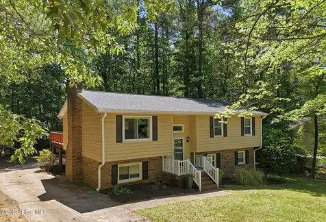 7904 Whitley Drive Raleigh NC 27613