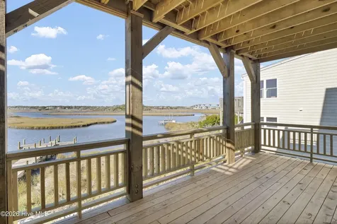 705 S Topsail Drive Surf City NC 28445