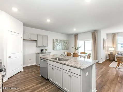 1722 Blacktip Drive SE Winnabow NC 28479