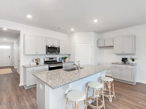 1722 Blacktip Drive SE Winnabow NC 28479